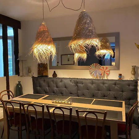 A L'ombre D'armandii Chalons-en-Champagne