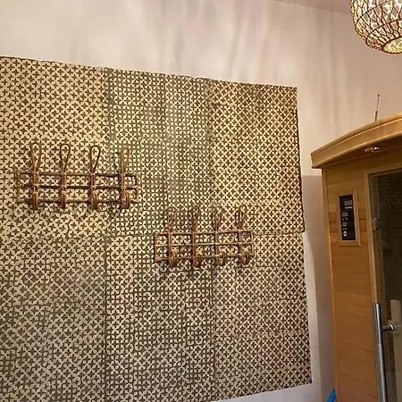 A L'ombre D'armandii * Chalons-en-Champagne