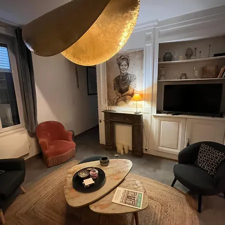 A L'ombre D'armandii Holiday home *
