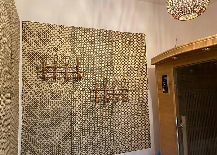 A L'ombre D'armandii * Chalons-en-Champagne