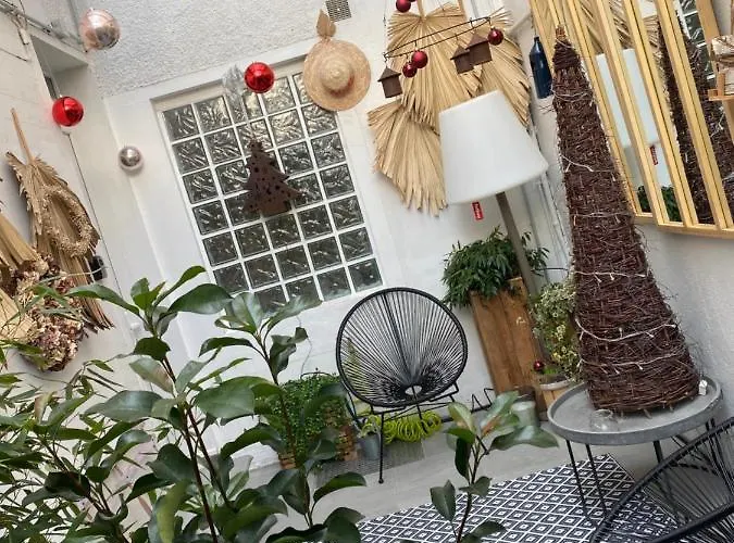 A L'ombre D'armandii * Chalons-en-Champagne